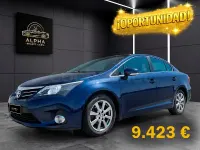 Usado Toyota Avensis Executive 124 CV (91 kW) 2014 Azul Berlina