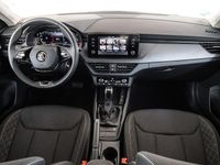 Usado Skoda Scala Ambition 110 CV (80 kW) 2024 Gris Utilitario