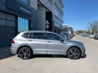 Usado VW Tiguan Allspace R-line 200 CV (147 kW) 2023 Gris plata SUV