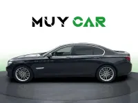 Usado BMW 730 Comfort Edition 258 CV (189 kW) 2014 Gris / plata Berlina