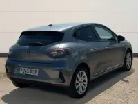 Usado Renault Clio V Evolution 101 CV (74 kW) 2025 Gris Berlina