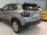 Nuevo Jeep Avenger Altitude 100 CV (73 kW) 2025 Gris / plata SUV