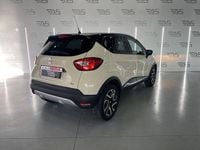 Usado Renault Captur XMOD 120 CV (88 kW) 2016 Beige SUV