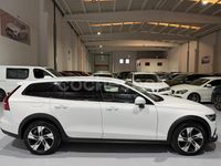 Usado Volvo V60 CC Ultimate 197 CV (144 kW) 2022 Blanco Familiar