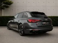 Usado Audi RS4 Premium 450 CV (330 kW) 2018 Gris / plata Familiar
