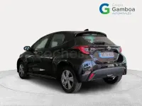 Nuevo Toyota Yaris Hybrid Active 116 CV (85 kW) 2025 Negro Berlina
