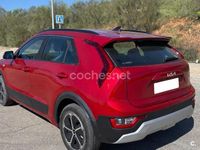 Usado Kia Niro 138 CV (101 kW) 2025 Rojo SUV
