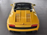 Usado Lamborghini Gallardo 560 CV (411 kW) 2012 Amarillo Descapotable