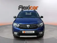 Usado Dacia Sandero Comfort 100 CV (73 kW) 2020 Azul Berlina