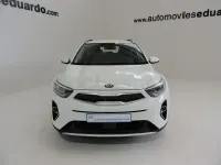 Usado Kia Stonic 100 CV (73 kW) 2020 Blanco SUV