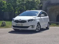 Usado Kia Carens 115 CV (84 kW) 2014 Blanco Monovolumen