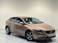 Usado Volvo V40 Momentum 115 CV (84 kW) 2014 Marrón Berlina