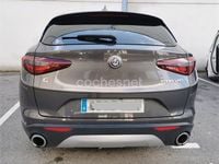 Usado Alfa Romeo Stelvio Veloce 210 CV (154 kW) 2019 Gris / plata SUV