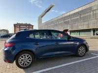Usado Renault Mégane Intens 130 CV (95 kW) 2017 Azul Berlina