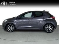 Usado Toyota Yaris Hybrid Style 116 CV (85 kW) 2021 Gris / plata Berlina