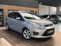 Usado Ford Grand C-Max Trend 115 CV (84 kW) 2011 Gris / plata Monovolumen