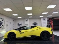 Usado Lamborghini Huracán 639 CV (469 kW) 2018 Amarillo Descapotable