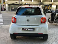 Usado Smart ForFour Passion 71 CV (52 kW) 2015 Blanco Utilitario
