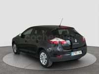 Usado Renault Mégane LIMITED 115 CV (84 kW) 2015 Negro Berlina