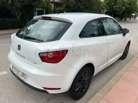 Usado Seat Ibiza SC Reference 90 CV (66 kW) 2016 Blanco Utilitario