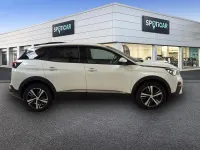 Usado Peugeot 3008 Allure 130 CV (95 kW) 2019 Blanco SUV