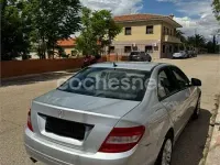 Usado Mercedes C220 Avantgarde 122 CV (89 kW) 2007 Gris / plata Familiar