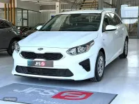 Usado Kia Ceed 120 CV (88 kW) 2020 Blanco Utilitario