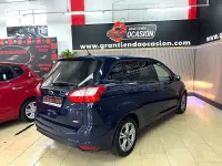 Usado Ford Grand C-Max Trend 125 CV (91 kW) 2014 Azul Monovolumen
