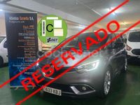 Usado Renault Scénic IV Intens 130 CV (95 kW) 2017 Gris / plata Monovolumen