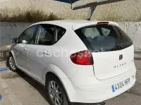 Usado Seat Altea Ecomotive 105 CV (77 kW) 2011 Blanco Monovolumen