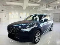 Usado Volvo XC90 Core 235 CV (172 kW) 2023 Azul SUV