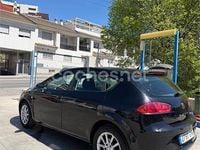 Usado Seat Leon Reference 105 CV (77 kW) 2010 Negro Utilitario