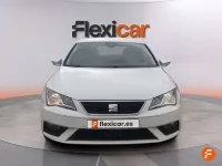 Usado Seat Leon ST Style 131 CV (96 kW) 2019 Blanco Familiar