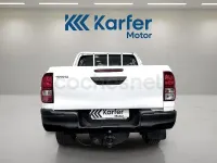 Usado Toyota HiLux 150 CV (110 kW) 2020 Blanco Pickup/Camioneta