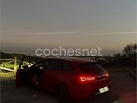 Usado Seat Leon ST FR 180 CV (132 kW) 2015 Rojo Familiar