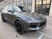 Usado Porsche Cayenne 462 CV (339 kW) 2018 Gris / plata SUV