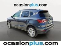Usado Seat Arona Style Plus 110 CV (80 kW) 2022 Gris SUV