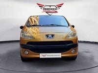 Usado Peugeot 1007 75 CV (55 kW) 2006 Naranja Monovolumen