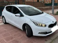 Usado Kia Ceed GT 128 HP (94 kW) 2015 Branco Sedan