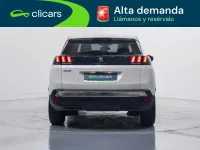 Usado Peugeot 3008 Allure 130 CV (95 kW) 2019 Blanco SUV