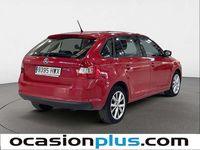 Usado Skoda Rapid Ambition 105 HP (77 kW) 2014 Vermelho Citadino