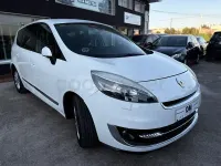 Usado Renault Scénic III Dynamique 110 CV (80 kW) 2012 Blanco Monovolumen