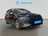 Usado VW Passat Alltrack 280 CV (205 kW) 2021 Azul Familiar