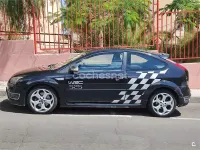 Usado Ford Focus ST 225 CV (165 kW) 2008 Negro Berlina