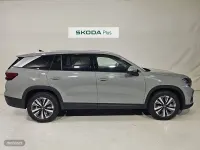 Nuevo Skoda Kodiaq Selection 193 CV (141 kW) 2026 Gris / plateado SUV