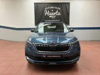 Usado Skoda Kamiq Active 95 CV (69 kW) 2022 Azul SUV