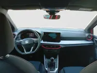 Usado Seat Arona FR 115 CV (84 kW) 2025 Rojo SUV