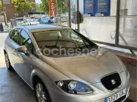 Usado Seat Leon Ecomotive 105 CV (77 kW) 2009 Gris / plata Utilitario
