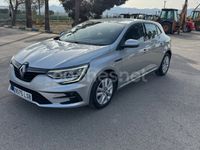 Usado Renault Mégane IV Business 115 CV (84 kW) 2021 Gris / plata Berlina