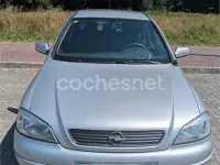 Usado Opel Astra Comfort 82 CV (60 kW) 1999 Gris / plata Berlina